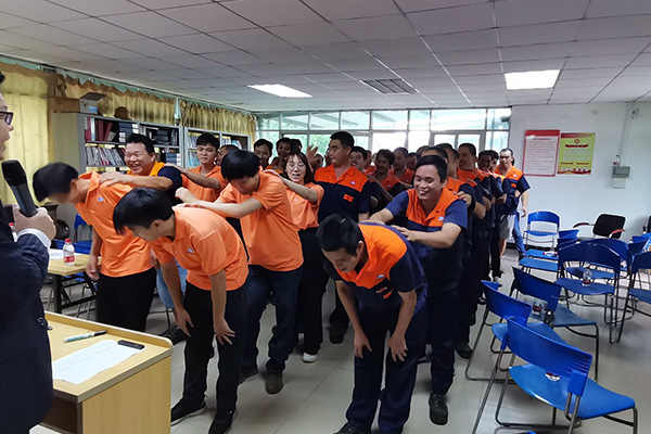 隆泰美東積極心態(tài)和優(yōu)秀員工培訓